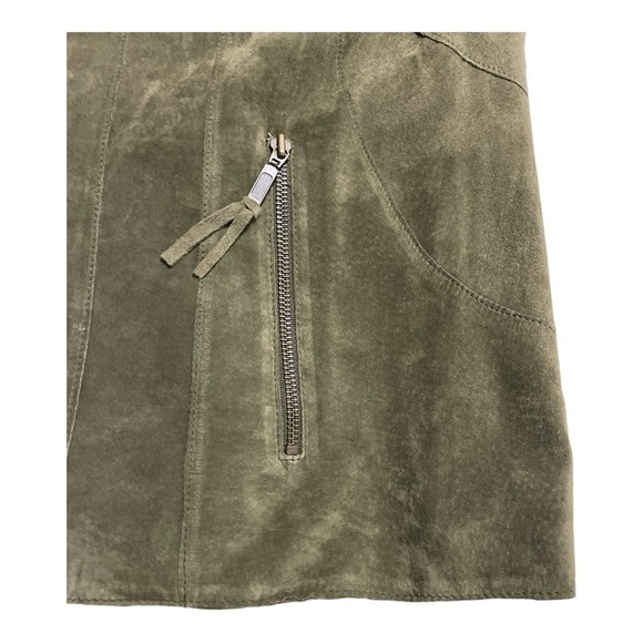 Alfani Genuine Leather Dark Olive Suede Jacket Size 2X
Fitted Dressy - Picture 10 of 10